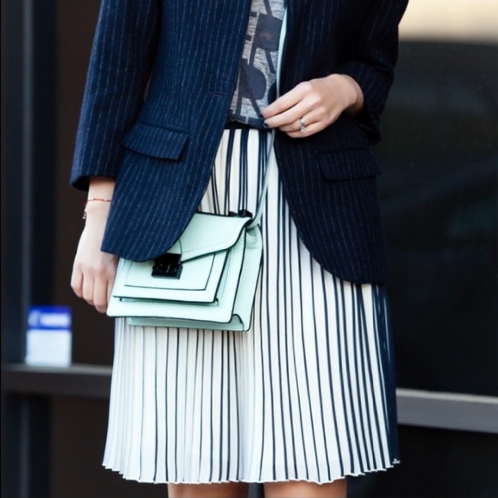 Women’s J Crew Slim Accordion Pleated Skirt